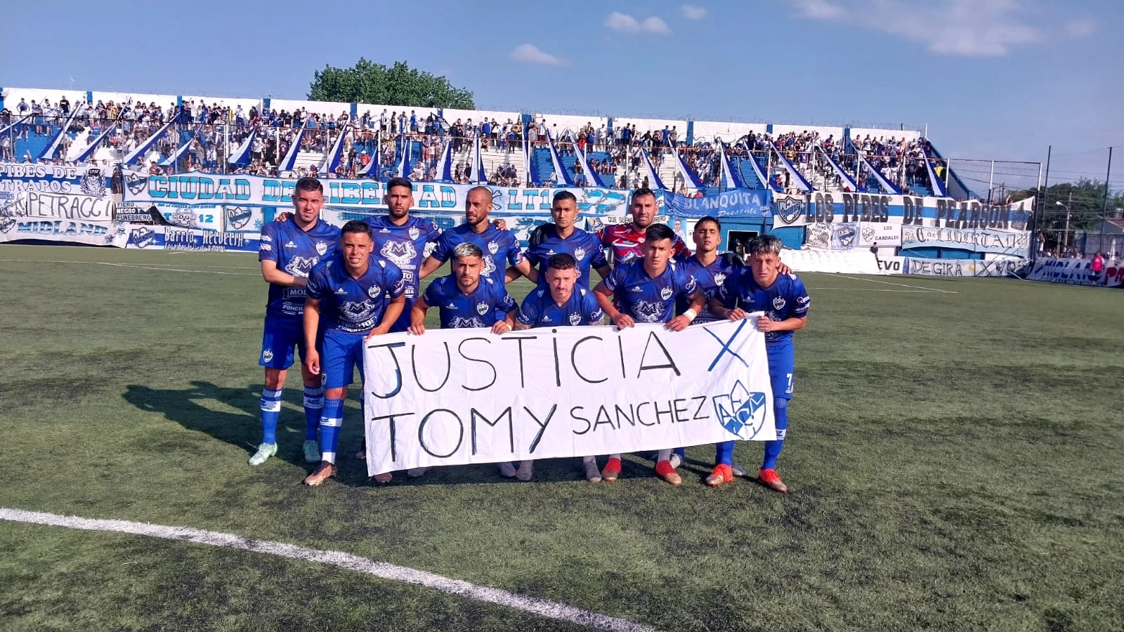 TERCERA DIVISION SEMIFINALES: Los goles de Midland en su triunfo 4 x 0 ante  Berazategui, ahora deberá jugar la final ante el Club Atlas, en fecha a, By Funebrero TV