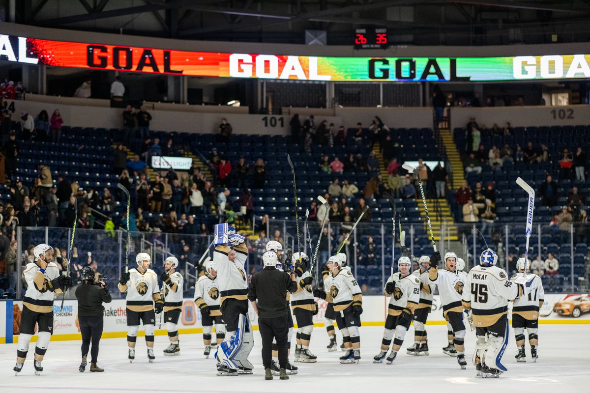 Meet Newfoundland's new pro basketball team, the … Growlers? Yep