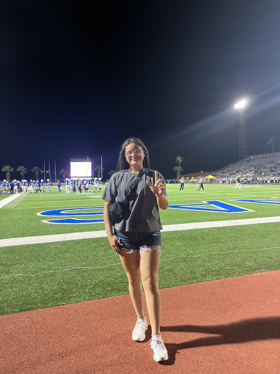 Thank you Los Hogs for the hospitality. Had a great time touring the school!! #VAMOSTAMUK
<a href="/s3baseball_/">Orlando Salinas</a> <a href="/TAMUKSB/">Javelina Softball</a> <a href="/_ECSoftball/">East Central Softball🥎</a> <a href="/hitt_sandera/">HITT Sandera/Morales</a> <a href="/Fernand11267527/">Fernando Luna</a>