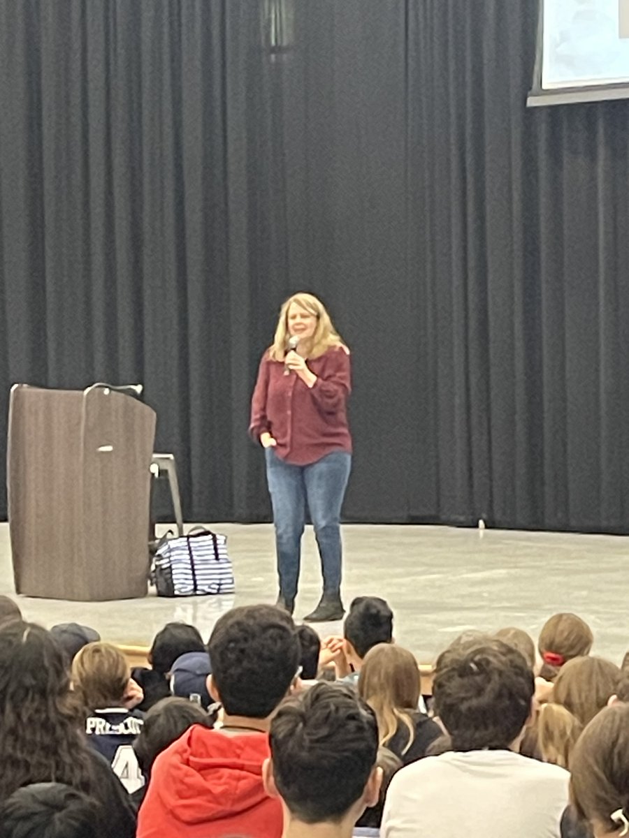 McKamyMS's tweet photo. What an honor to have NY Times best-selling author @nielsenwriter @mckamy_ms last week! https://t.co/ueH8YxAYcX