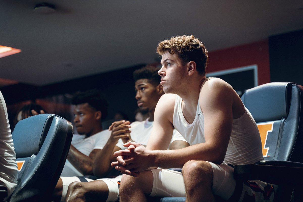 Locked.

#Illini | #HTTO | #EveryDayGuys