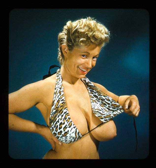 Virginia Bell by George Mann https://t.co/BWLH6n3baq