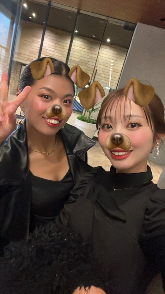 Ri_hrn's tweet photo. HappyWedding🤵🏻‍♂️💒👰🏻‍♀️
@kazuhiro0827 https://t.co/SQw3thTeJa
