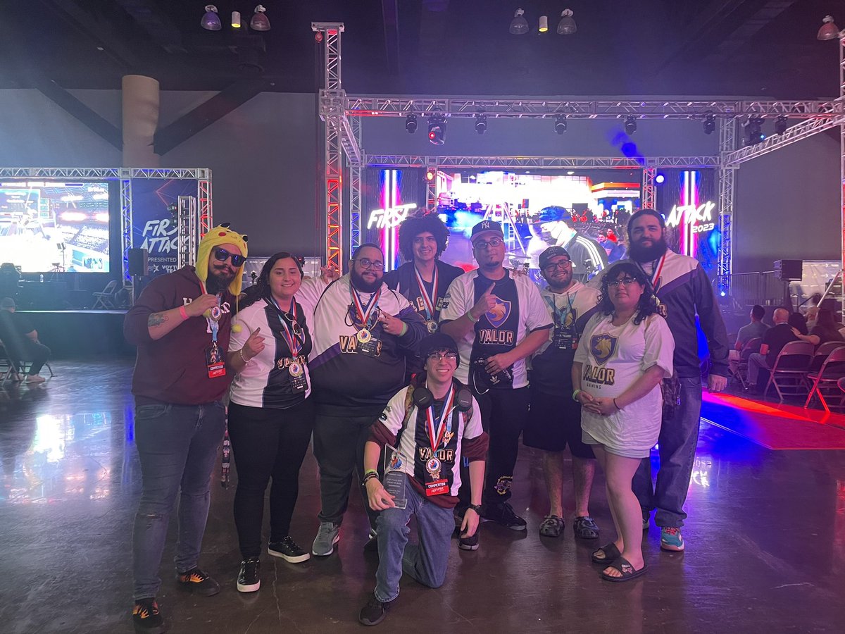 ValorGamingOrg's tweet photo. The #ValorPride family 😍🥰
We continue to grow and move… together 🦁💜
Thank you to @FirstAttackPR and all the sponsors and event organizers who worked together to put on a show.
Valor will return… https://t.co/RCNBUt3tGT