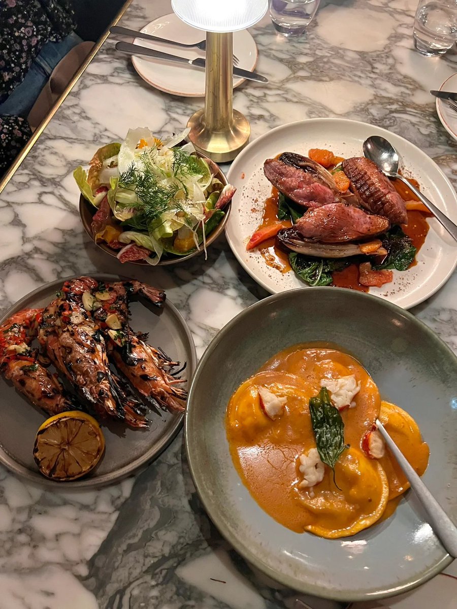 rzf1313's tweet photo. Family dinners are the highlight of our week. 🥩🦐 https://t.co/jj18cW2e2y