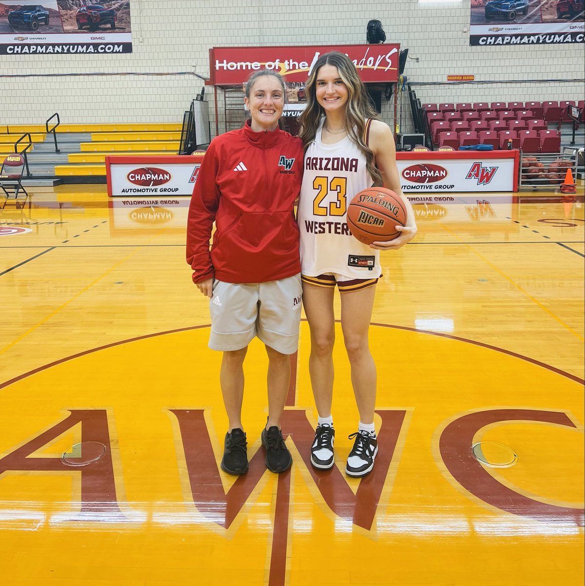 Sierra Bomhower (@bomhowersierra) on Twitter photo Thank you <a href="/CoachDewey928/">Chelsea Dewey</a> for a great visit! I’m so blessed to receive an offer to continue my athletic and academic career at Arizona Western College! Thank you! <a href="/MatadorsWBB/">Arizona Western College</a> Thank you <a href="/CoachDewey928/">Chelsea Dewey</a> for a great visit! I’m so blessed to receive an offer to continue my athletic and academic career at Arizona Western College! Thank you! <a href="/MatadorsWBB/">Arizona Western College</a>
