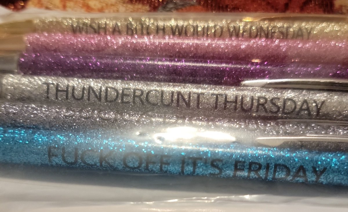 SuzannaLundale's tweet image. Got some birthday presents. My mom feels they overdid it with the word fuck. I disagree. #MorningPages, here I come. 🎂🦇