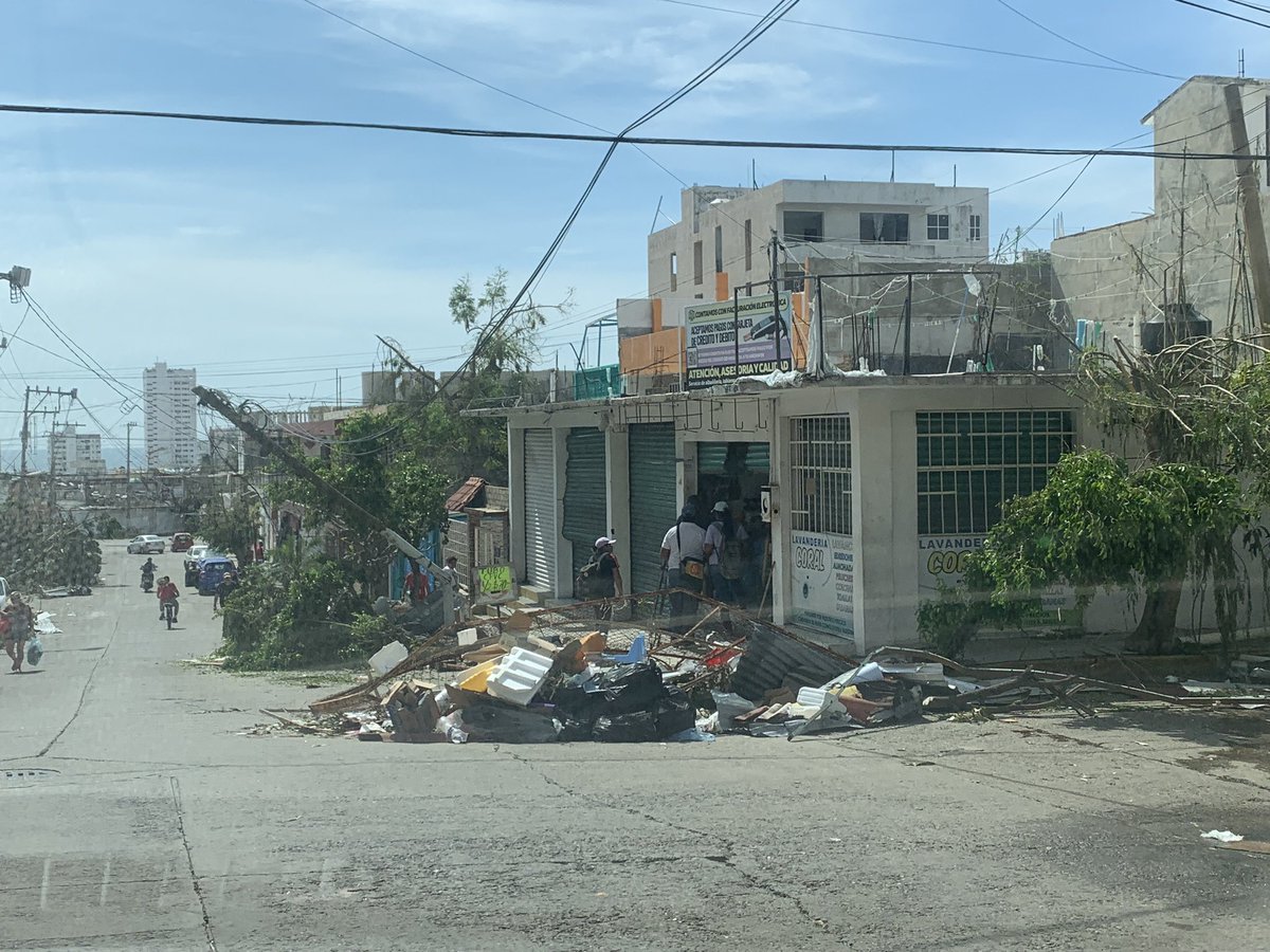 Daniela Ele Te. tweet media