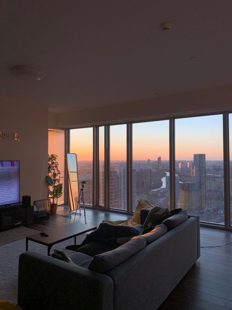 HOUSEPORN___'s tweet photo. Dream home. https://t.co/FShKQuTOx3