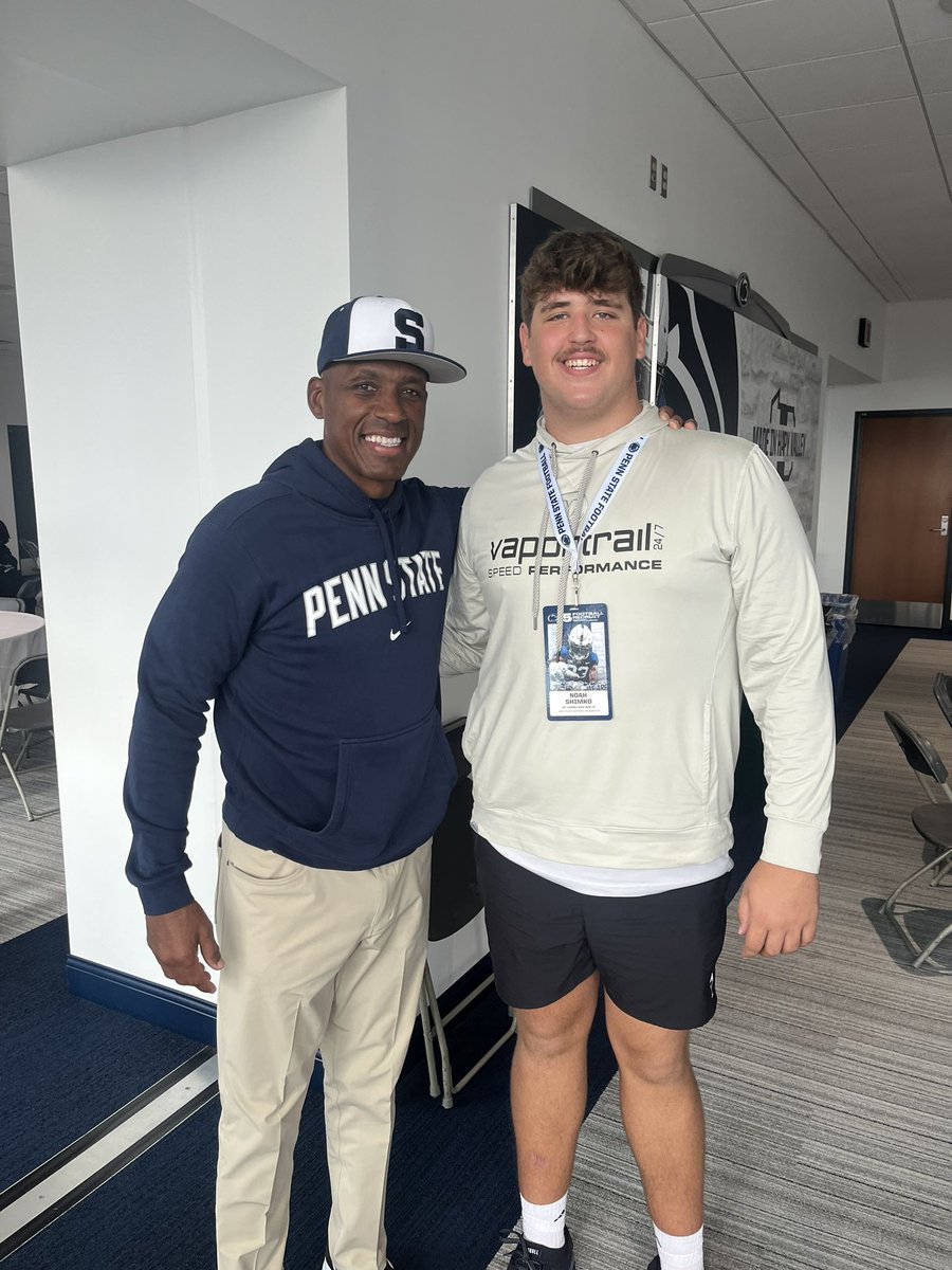 I had a great day @PennStateFball yesterday!! Great game and an amazing place to be! Thank you @coachjfranklin @CoachTrautFB @Coachpoindexter @ZemaitisTouch_ @CoachCollins46 @Lions247!! @JoeMento @VAPORTRAIL2471 @GOBIGRED19
