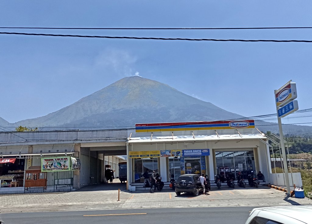ekos_ur's tweet photo. @Indomaret Wonosobo https://t.co/Jf4q59gIBf