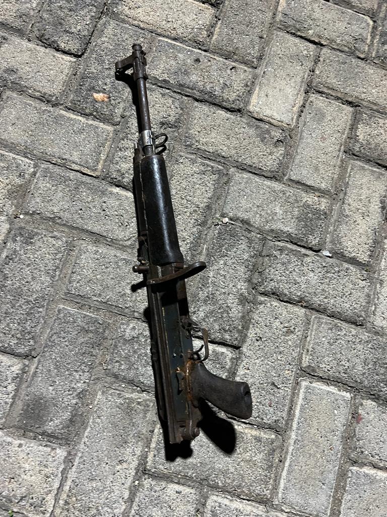 Cookie_liciou's tweet photo. On 24 October 2023, five national security operatives attacked at Garu.

#StopkillingOfficers
#illicitweapons
#KusasiMamprusi https://t.co/VdugjuAwpD