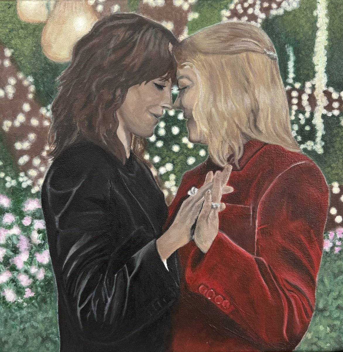 courtneylsl2's tweet image. So I finally finished a thing. Learning as I go so there’s a couple things that are just learning experiences 🤣 and for a second there I thought I may never finish it. But I think it’s done. 🖤❤️