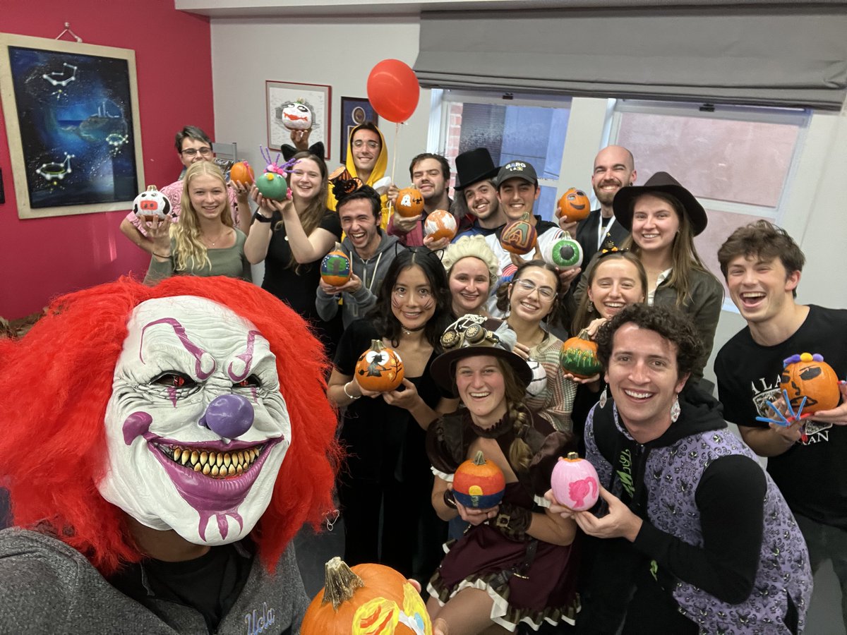 Happy Halloween Season from the Garg Lab! #WhySoSerious #Booins <a href="/UCLA/">UCLA</a>