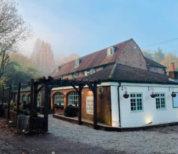 ProducedinKent's tweet photo. The Amherst Inn Presents an Enchanting Christmas Extravaganza in Seal Chart, Sevenoaks, Kent
@theamherstinn
For more information please email: alan@yeschefboxes.com
#AmherstInn #ChristmasExtravaganza #Sevenoaks https://t.co/RCc9WVu0mM