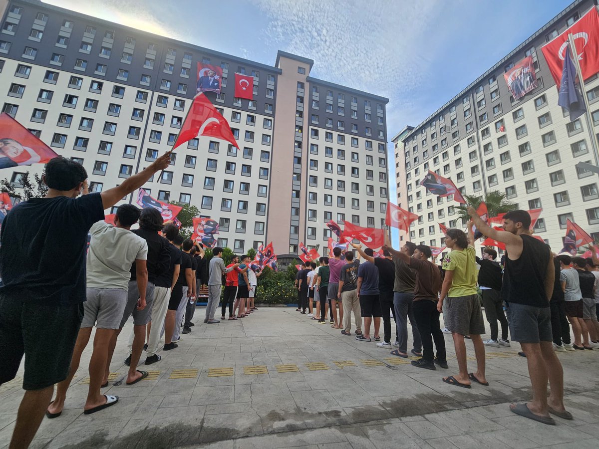 📍  Çukurova Erkek Öğrenci Yurdu

Cumhuriyetimizin 100. Yılını gurur ve coşkuyla kutluyoruz.🇹🇷👏🤗
#29EkimCumhiyetBayramımız