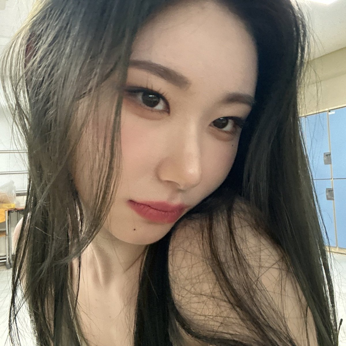 itzylog's tweet image. 