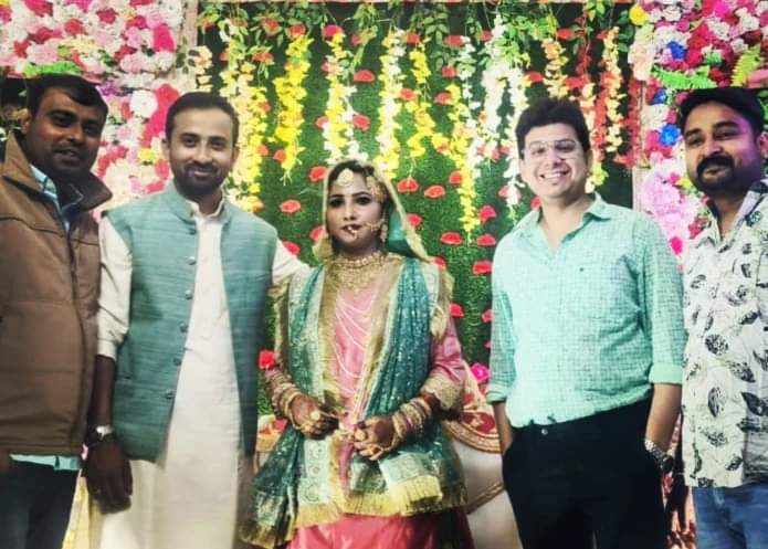 AamirAk06779995's tweet photo. #weddingreception #weddingseason2023 #instagram #friendswedding #receptionbride #happyvibes https://t.co/wFs2OQM8b8