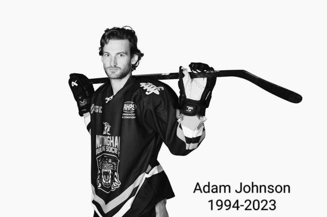 roxanneangelmum's tweet photo. We all stand as one as a hockey family no matter what Jersey we wear, but we have to think of pettgrave aswell what he is going through. Thinking of everyone the teams the off ice staff and everyone who has been effected by this.
Fly high Adam Johnson #47 https://t.co/B5vyXxsVqq
