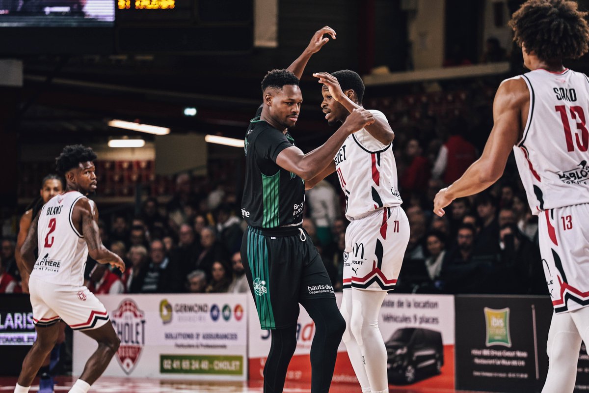 Cholet Basket tweet media