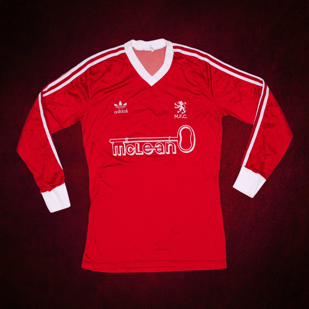 🚨 | We have one of these fabulous shirts available for purchase; An exceptionally rare, 100% original, long sleeve 82/83 home shirt, complete with ‘McLean’ (with key) sponsor. If you have a genuine interest in adding this to your collection, please drop us a DM. Thank you.