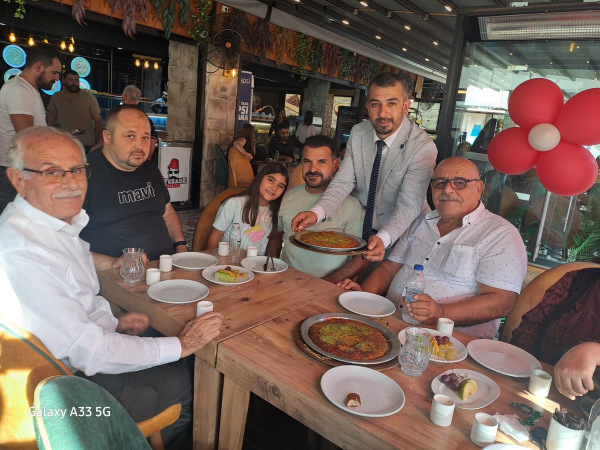 Akdeniz Konyalılar Federasyonu (@akdenizlar) on Twitter photo Hemşehrimiz Mehmet Yardımcıya ait BI7 KÜNEFEnin açılışını yaptık. Hayırlı olmasını ve bereketli bol işler 5apmasını temenni eder, dostlara tavsiye ederiz .
<a href="/KonyaMevlana7/">KonyaMevlana</a> <a href="/HasanHsynCENGIZ/">Hasan Hüseyin CENGİZ</a> <a href="/MehmetaliKocao8/">Mehmetali Kocaoğlan</a> <a href="/mehmetcolak000/">Mehmet Çolak</a> <a href="/TalipPEKTAS/">Talip PEKTAŞ</a> Hemşehrimiz Mehmet Yardımcıya ait BI7 KÜNEFEnin açılışını yaptık. Hayırlı olmasını ve bereketli bol işler 5apmasını temenni eder, dostlara tavsiye ederiz .
<a href="/KonyaMevlana7/">KonyaMevlana</a> <a href="/HasanHsynCENGIZ/">Hasan Hüseyin CENGİZ</a> <a href="/MehmetaliKocao8/">Mehmetali Kocaoğlan</a> <a href="/mehmetcolak000/">Mehmet Çolak</a> <a href="/TalipPEKTAS/">Talip PEKTAŞ</a>