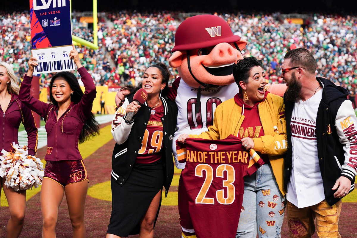 She’s a loyal season ticket member who owns a custom apparel business, and we’re sew excited to call her our 2023 Fan of the Year. Congrats, Monica!

<a href="/Safeway/">Safeway</a> | #HTTC