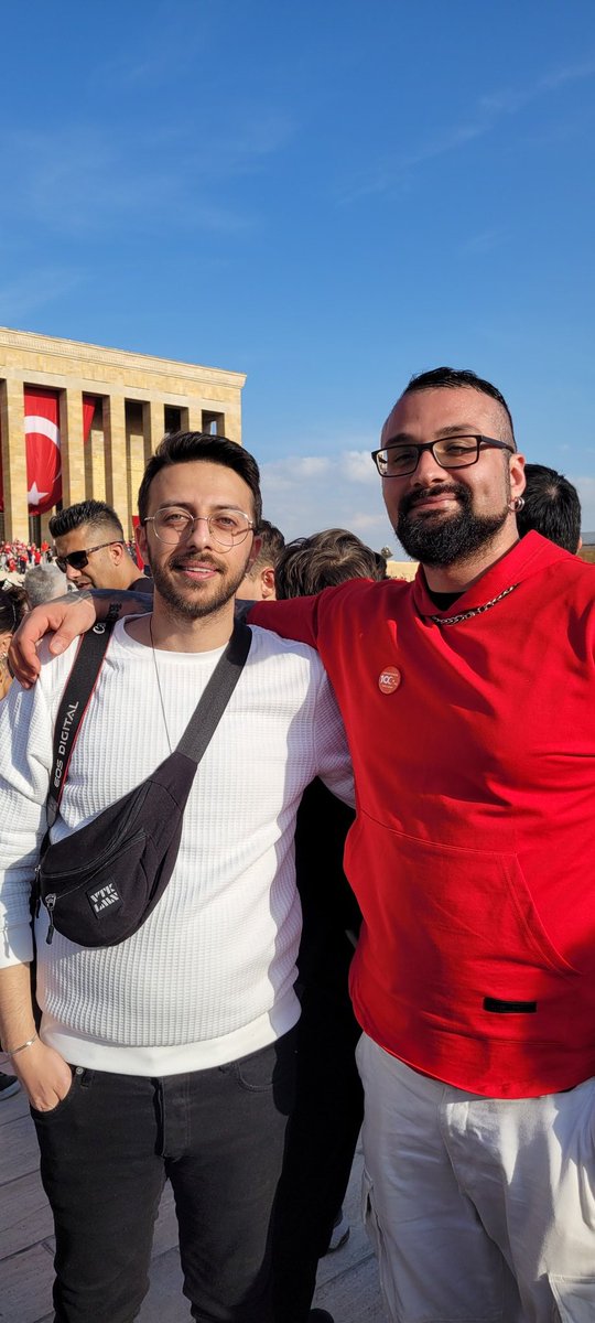 FıratAlbyrk tweet media