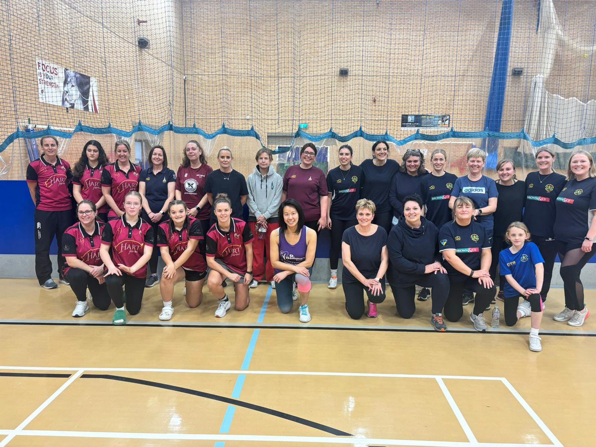 Our first Women’s Indoor Softball Festival of the winter took place this afternoon at Alive Leisure, Kings Lynn 🏏

Thanks to all four sides for taking part, well done to North Runcton who were the overall winners but cricket was the real winner 🙌

#WomensSoftball #WeGotGame