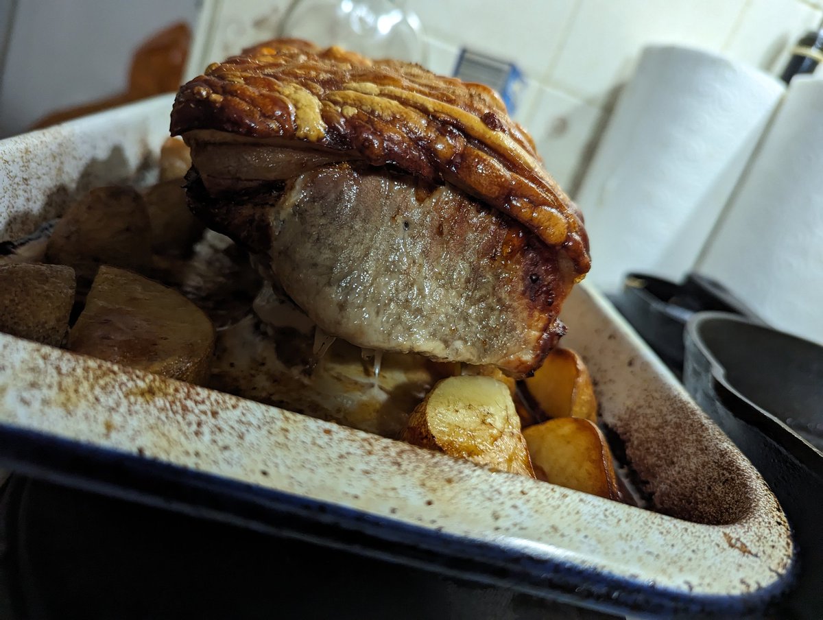 I'm back on the #roastpork 

#britishfarming #britishpork #redtractor