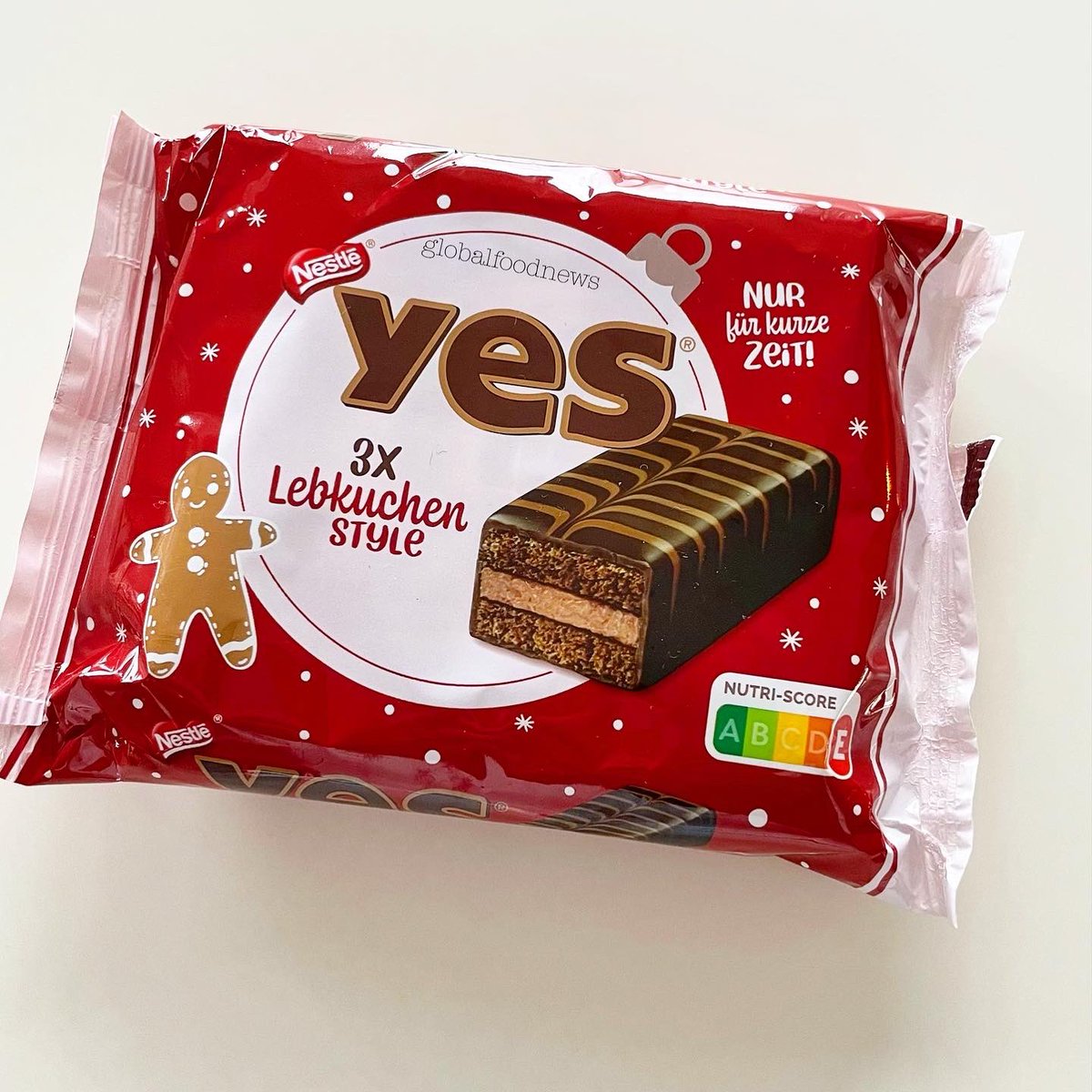 Global Food News on X: NEW • Limited Edition YES cake bar with ginger  bread flavour by Nestlé  #yes #yestörtchen  #yeslebkuchen #globalfoodnews  / X