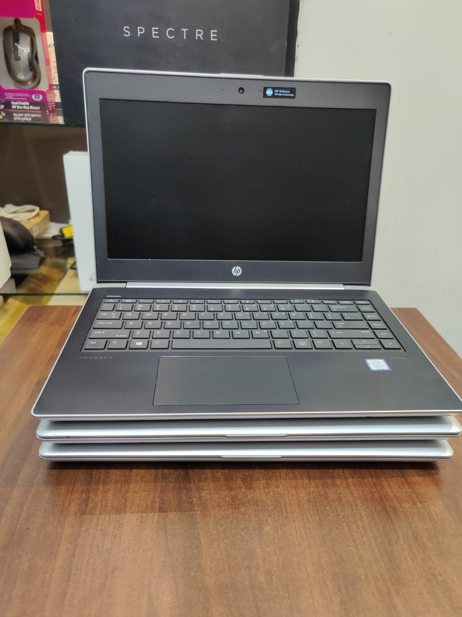 kurunzitech's tweet photo. Hp Probook 430 G5 core i5 8th gen
13.3 inches , 8gb ram ddr4, 256gb ssd , with hdmi port and Vga port 
Price 26,500
Free laptop bag 
#studentsoffer 
Manchester United David Ndii finished #KuriaTheDramaQueen https://t.co/RYSXEN82Vc