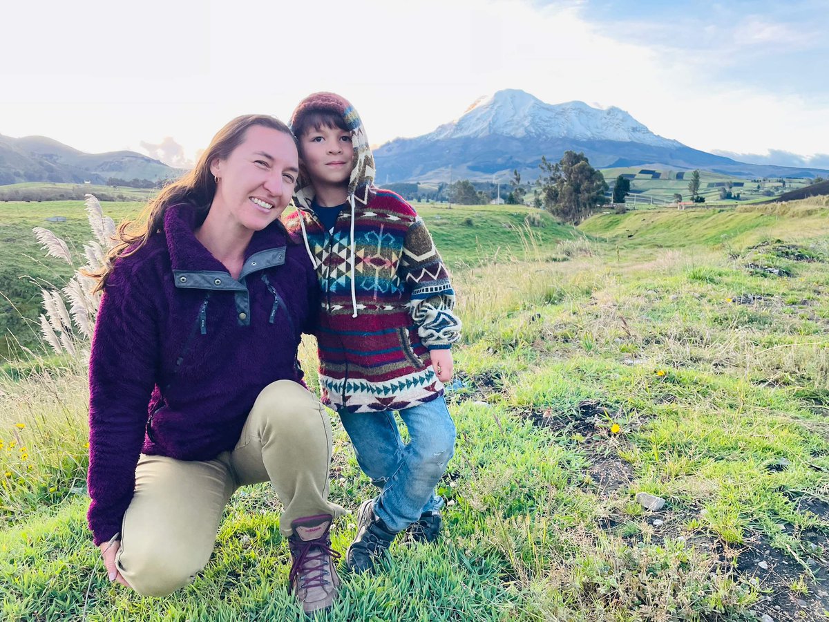 Hourless Life tweet media