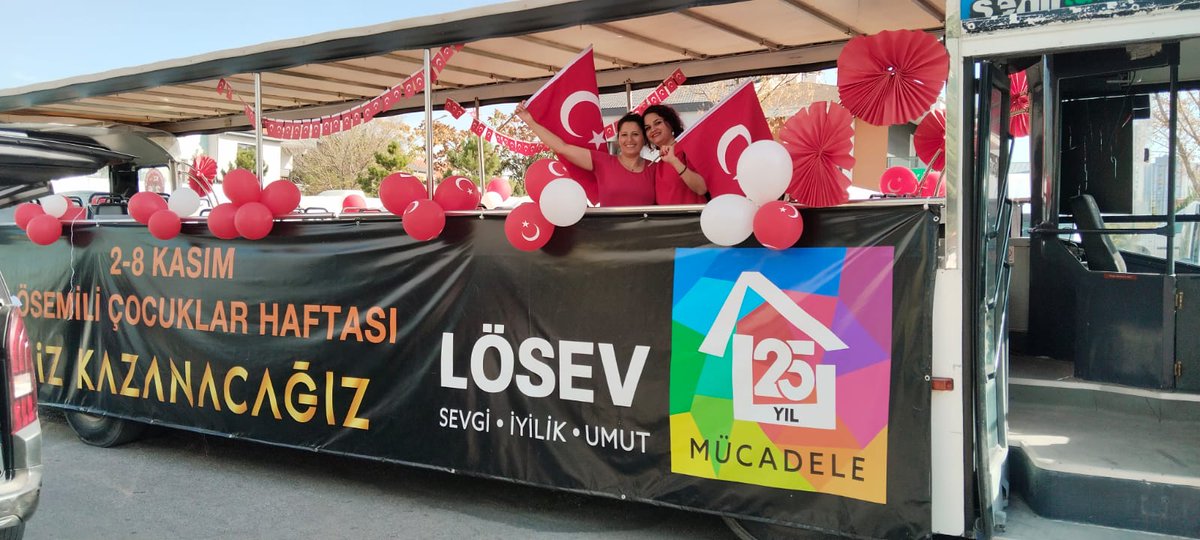 KalucFatma's tweet photo. Ne güzel ne gururlu birgün Atamızın bize bu güzel vatanı emanet etmiş bizde ona bir ömür boyu sahip çikmaktir NE MUTLU TÜRKÜM DİYENE https://t.co/3OtyI9oq3g
