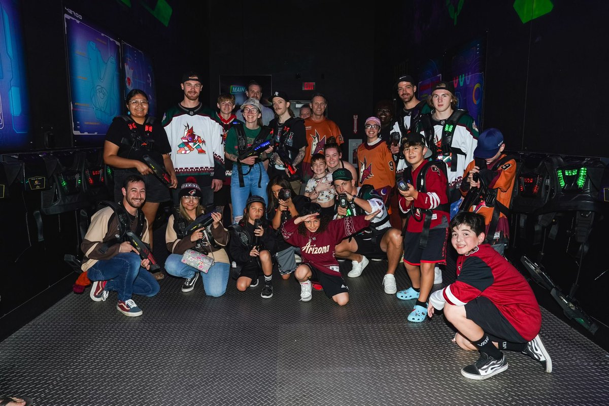 Yotes know how to throw a Fan Fest party! 🗣️ Huge shoutout to Main Event for hosting us this weekend 🎉