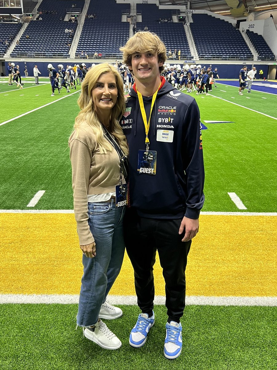 buggie_jacob's tweet photo. Had an amazing game day visit at Northern Arizona University. Thank you to all the coaches for an awesome experience.

@Coach_Hoff_NAU @CoachReed_NAU @jason247scout https://t.co/2gDwl1q3XV
