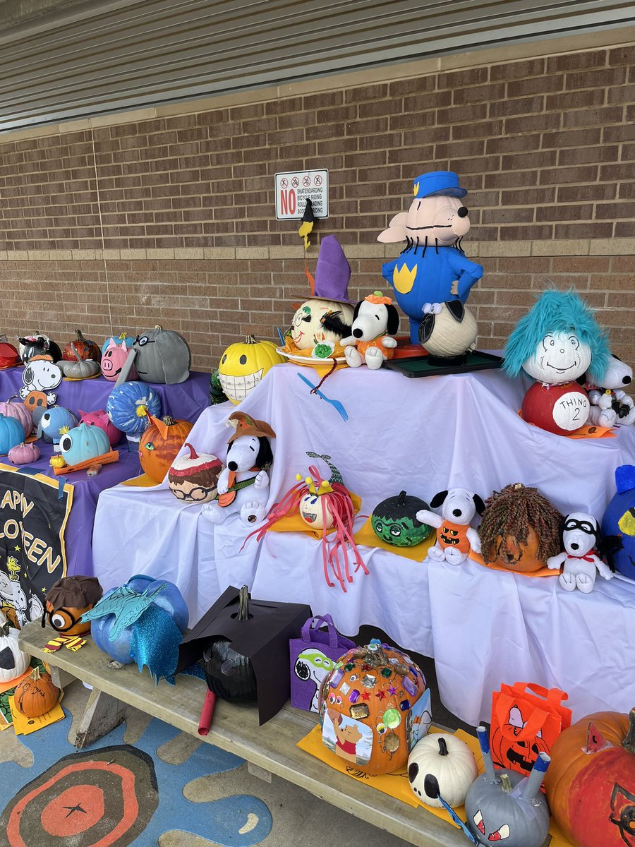 BaldwinReads (@baldwinreads) on Twitter photo Thank you <a href="/BaldwinBobcats/">Baldwin Elementary</a> <a href="/Baldwin_PTA/">Baldwin PTA</a> <a href="/AustinISD/">Austin ISD</a> <a href="/AustinISDLibs/">Austin ISD Libraries</a> <a href="/kelley_hively/">KBH</a> for planning this year’s Trunk or Treat! So much fun!!! Thank you <a href="/BaldwinBobcats/">Baldwin Elementary</a> <a href="/Baldwin_PTA/">Baldwin PTA</a> <a href="/AustinISD/">Austin ISD</a> <a href="/AustinISDLibs/">Austin ISD Libraries</a> <a href="/kelley_hively/">KBH</a> for planning this year’s Trunk or Treat! So much fun!!!