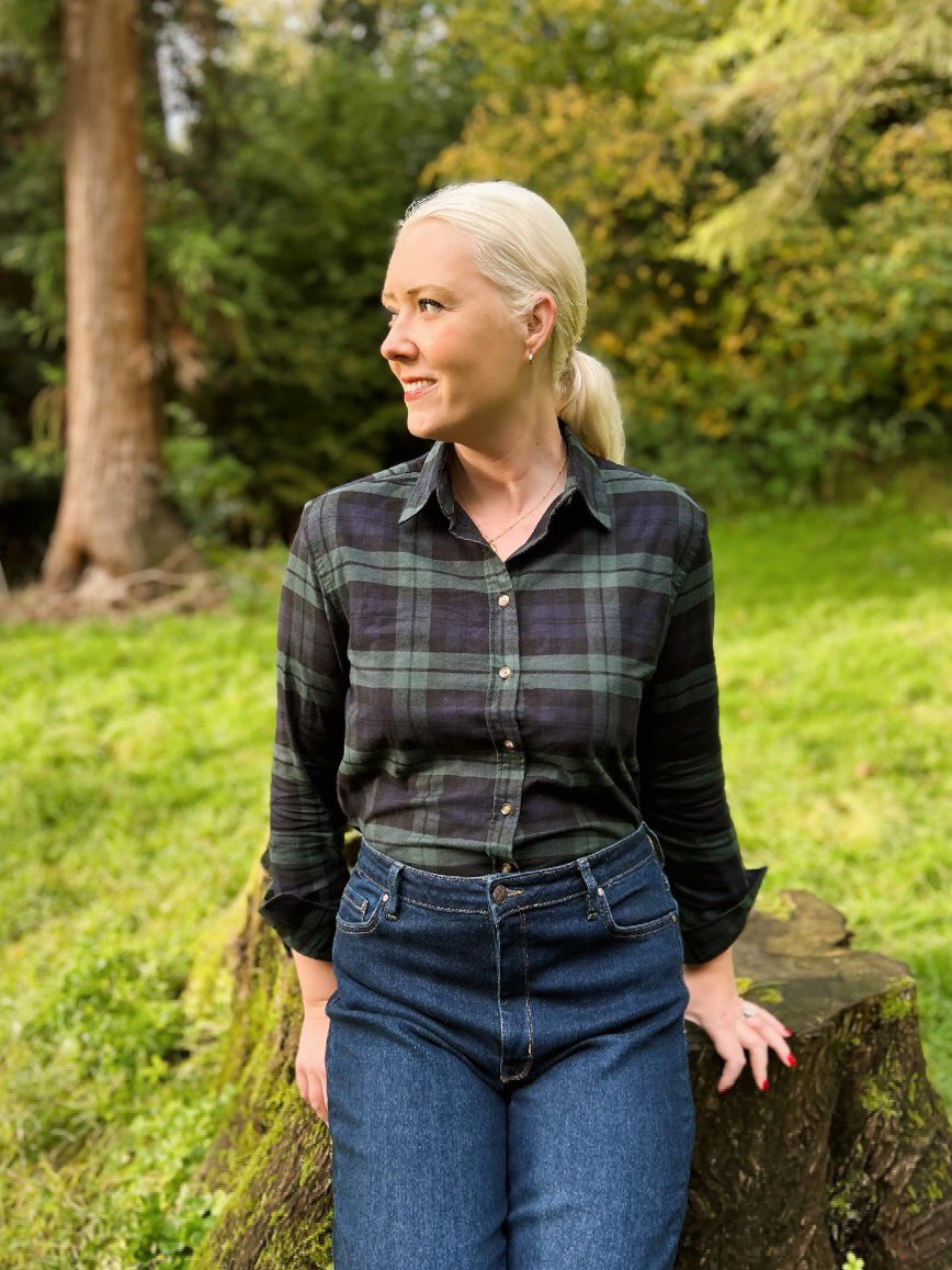 Sunday Style with @BeaufortBlake AW23 and their brushed cotton Howwood Blackwatch Shirt 💙 #OOTD #fashionblogger #britishfashion #WeekendVibes