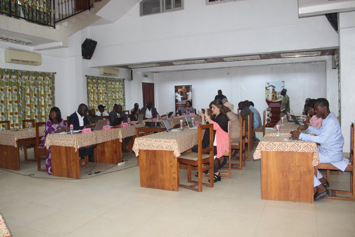 UnescoBamako's tweet photo. #Bénin
Le Bureau de @UnescoBamako à travers son chargé de programme Culture, M. @AliDaou16 a pris part à un atelier d’échanges sur les cadres juridiques de protection du patrimoine #culturel en Afrique de l’Ouest, du 24 au 26 octobre 2023, au Bénin.
@EpaOfficiel https://t.co/SSnH8z4zeB