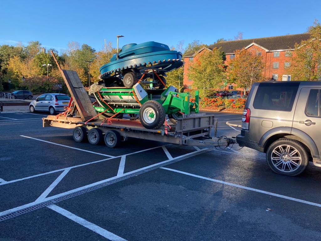 mrmattyhill's tweet photo. So gypsy day came a bit sooner for us than we expected. Some interesting loads but we got it all to the new spot! 😅 https://t.co/UofPtukhGP