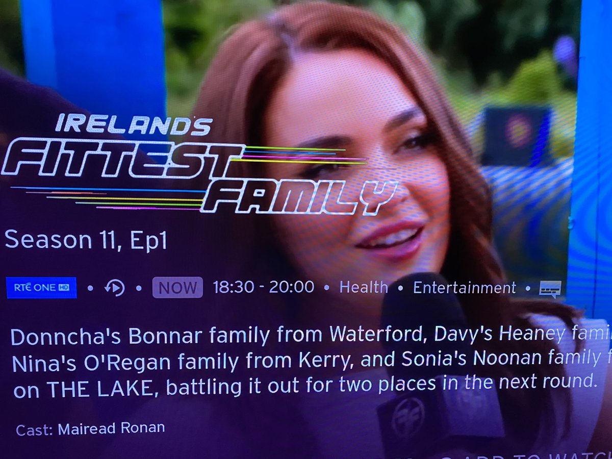 lisagaf's tweet photo. She looks like Mairead and it says she is Mairead. Is it isn’t it?!🤔 

#Irelandsfittestfamily #WheresMairead? https://t.co/HebPcrjBN1