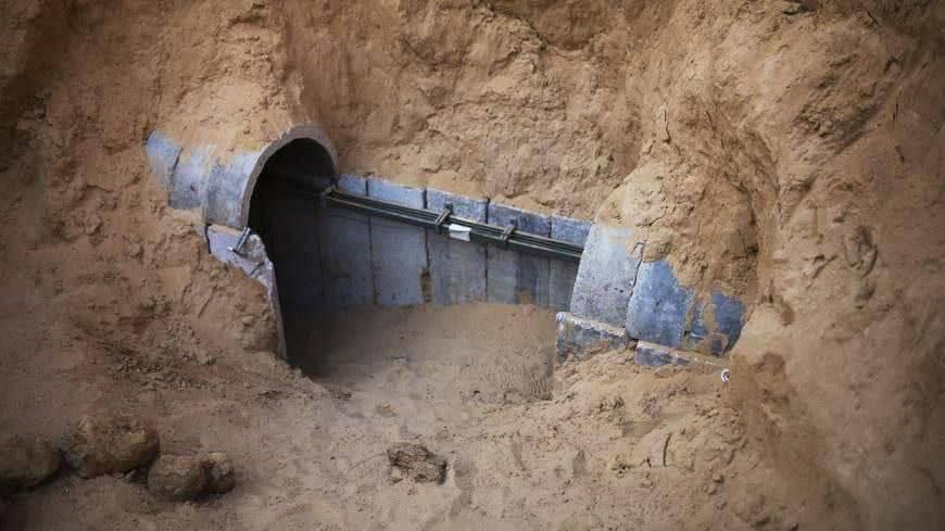 abalfazliam's tweet photo. Hamas shared photos of the tunnels under the Gaza Strip. 

In some tunnels, you can see cars driving. https://t.co/BG50N2Sg3F