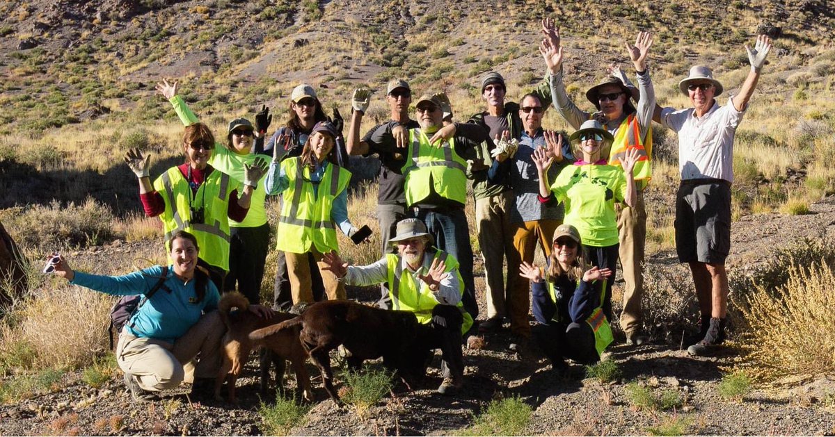 12 volunteers joined us for the last overnight project of the season the Monte Cristo Range, a @blmnv inventoried Land with Wilderness Characteristics (LWC). The crew spent a wonderful weekend taking down mining claim markers.