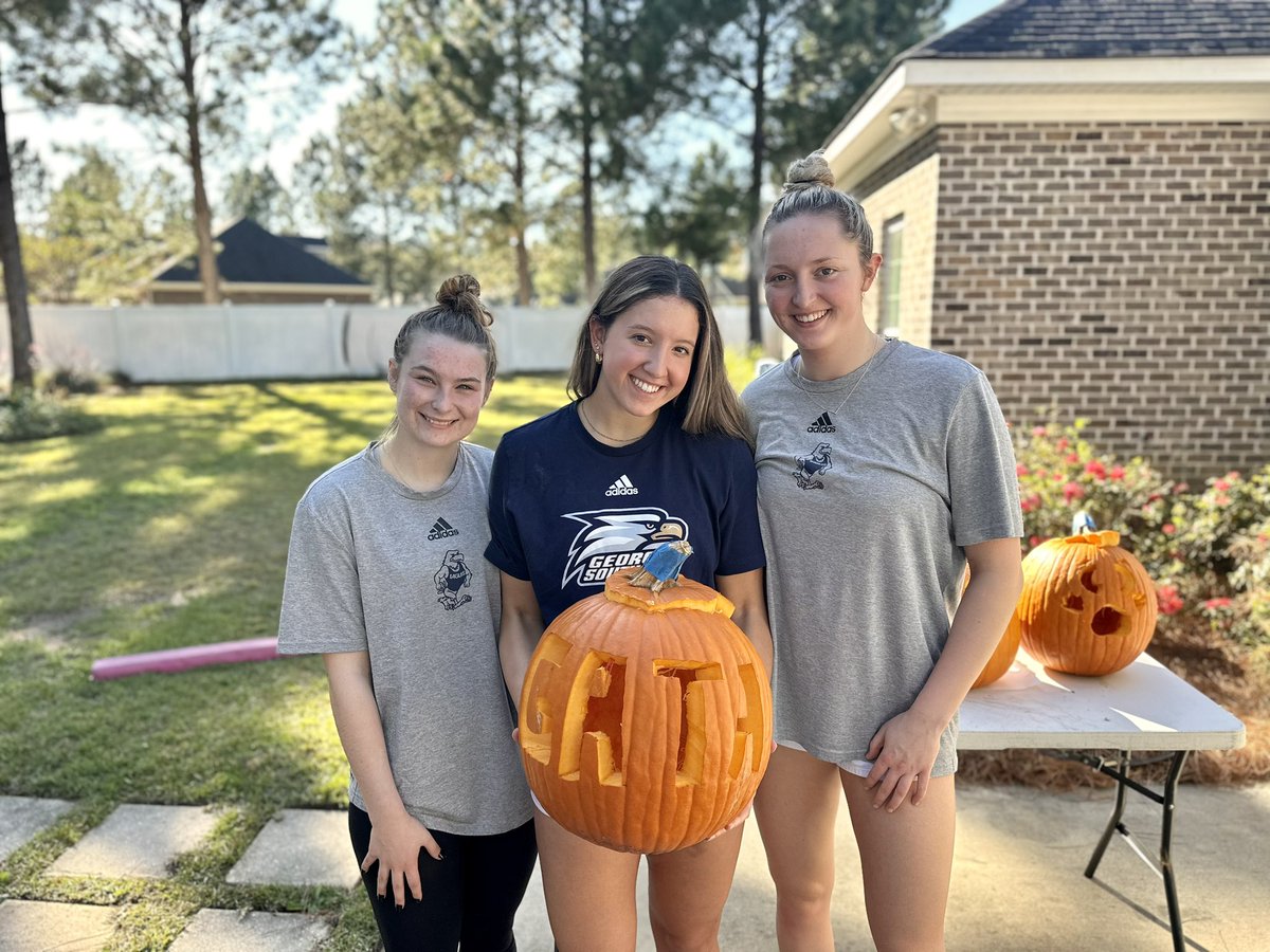 GS Volleyball tweet media