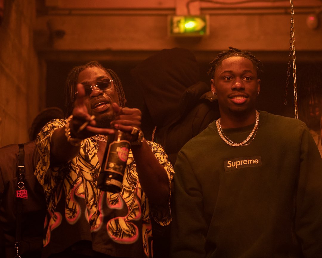 GAZO parle de son meilleur feat !

🗣️« Mon feat de coeur c’est KASSAV. On a changé le rap français avec ça 😂 »