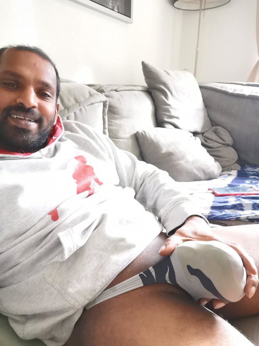 MixedNaughty's tweet photo. How was your weekend? #bulge #bulgethong #showyourbulge #showyourpride #sexy #naughty #thongmodel #straightandwearthongs #joesnyder #joesnyderunderwear #hotornot #cockring #ballstretcher #swole #epicbulge #onlyfans https://t.co/1snPHeImTq