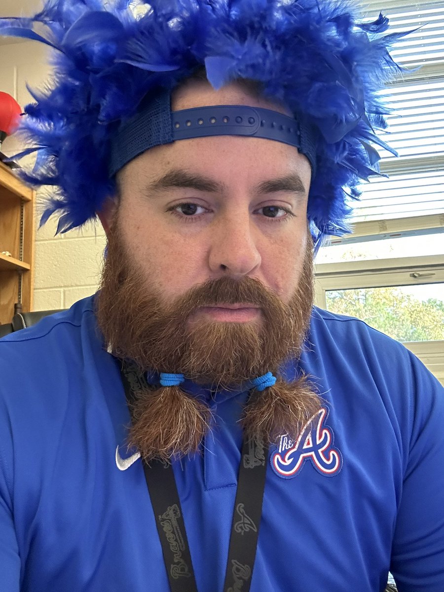 HardinTeachWA's tweet photo. The things I do for the kids! 
#Homecoming23
@WAMiddleSchool https://t.co/GMlZwrXEp9
