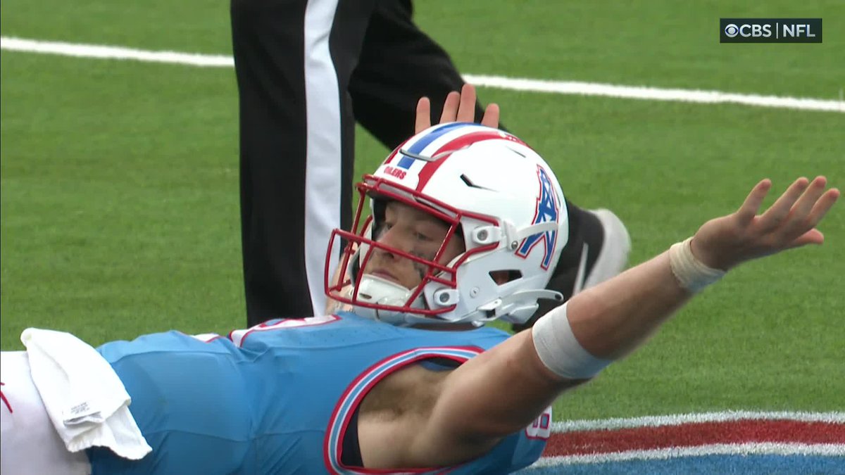 PFF's tweet photo. When you get passed up by every team in the first round and then throw 4 TDs in your NFL debut https://t.co/pJU3osYZdz