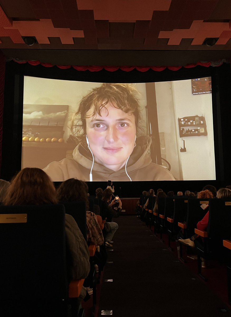 „Can you hear me?” Klassischer Zoom-Gesprächseinstieg. Auch mit Alice Rohrwacher beim Online-Q&amp;A von LA CHIMERA #Viennale #V23