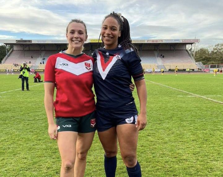 🌍 Shoutout to <a href="/Elisa_Akpa/">akpa elisa</a> and <a href="/MissTaylorPE1/">MissTaylorPE</a> who featured for <a href="/FFRXIII/">Fédération Française de Rugby XIII</a> and <a href="/WalesRugbyL/">Wales Rugby League</a> respectively this afternoon, with France winning 14-4! 

Taylor scored Wales’ only try on her international debut! 

#RiseUp | #WeAreYork